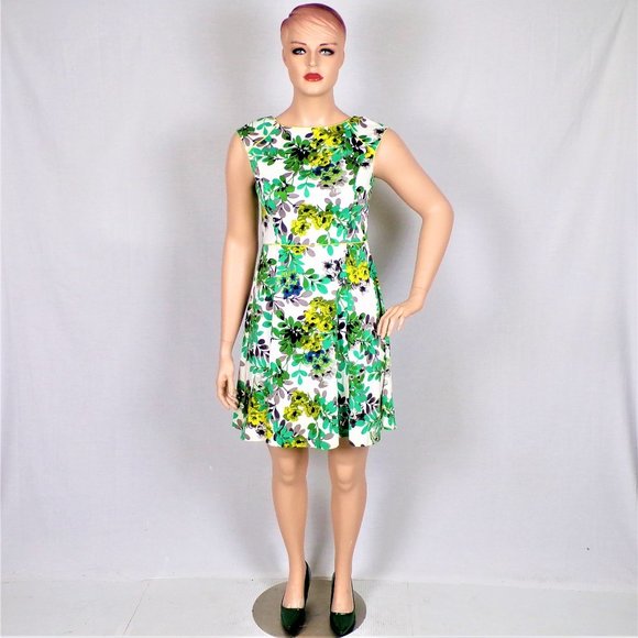 Multicolor Floral Sleeveless Fitflare 